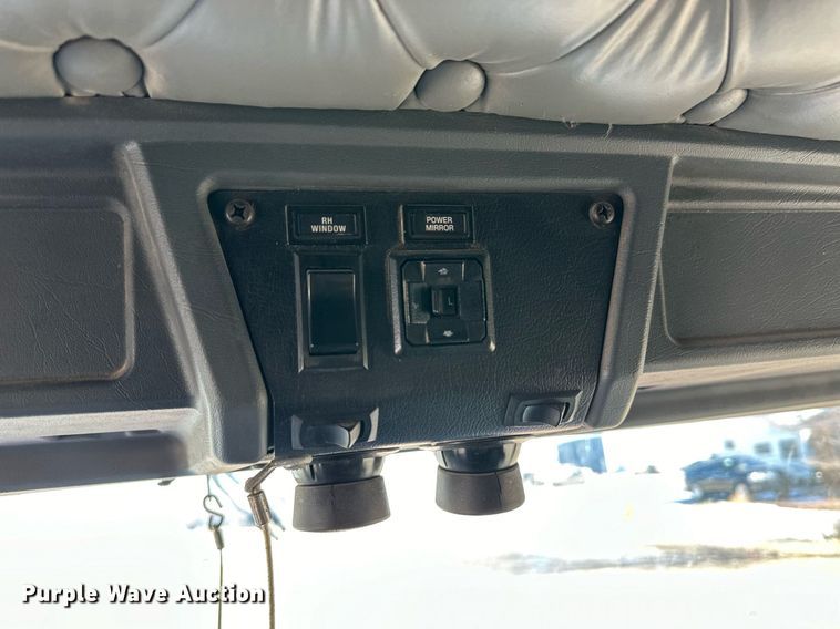 image for item DM2662 2006 Kenworth T600 semi truck