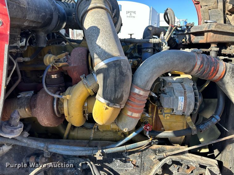 image for item DM2662 2006 Kenworth T600 semi truck