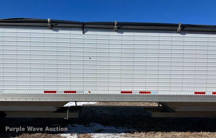 image for item DM2664 2016 Timpte grain trailer
