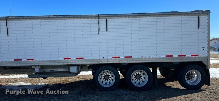 image for item DM2664 2016 Timpte grain trailer