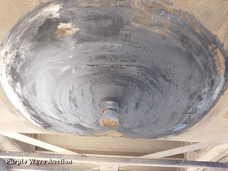 image for item DM2664 2016 Timpte grain trailer