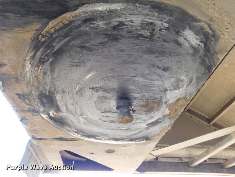 image for item DM2664 2016 Timpte grain trailer