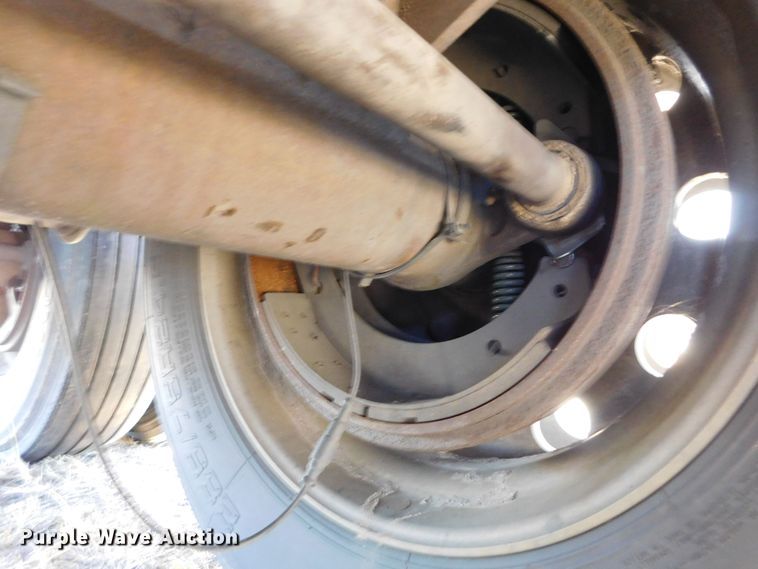 image for item DM2664 2016 Timpte grain trailer