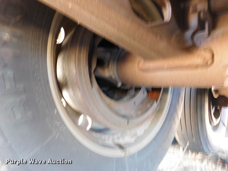 image for item DM2664 2016 Timpte grain trailer