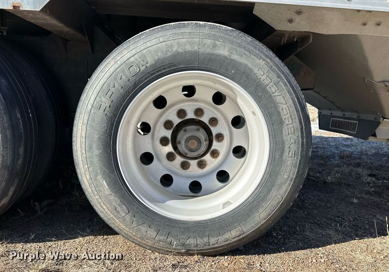 image for item DM2664 2016 Timpte grain trailer