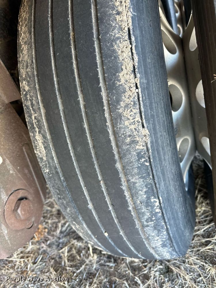 image for item DM2664 2016 Timpte grain trailer