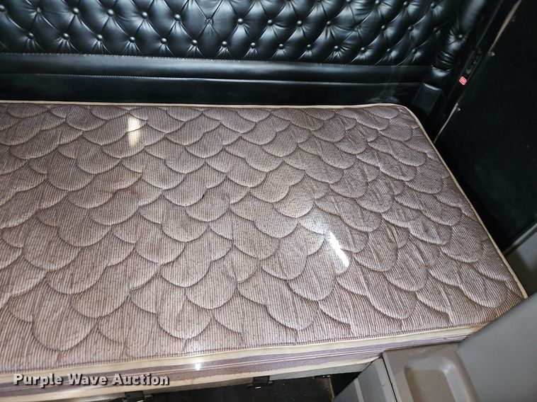 image for item DN7183 2007 Kenworth T600 semi truck