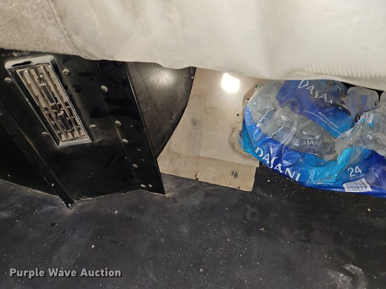 image for item DN7183 2007 Kenworth T600 semi truck