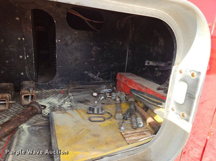 image for item DN7183 2007 Kenworth T600 semi truck