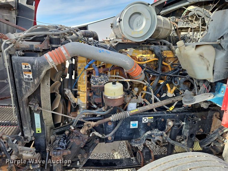 image for item DN7183 2007 Kenworth T600 semi truck