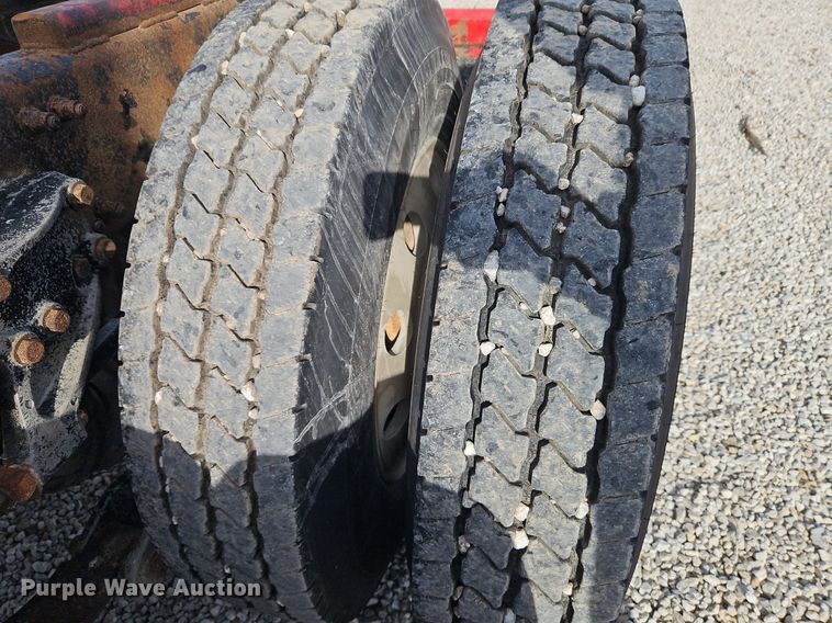 image for item DN7183 2007 Kenworth T600 semi truck