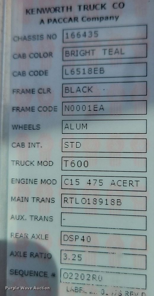 image for item DN7183 2007 Kenworth T600 semi truck