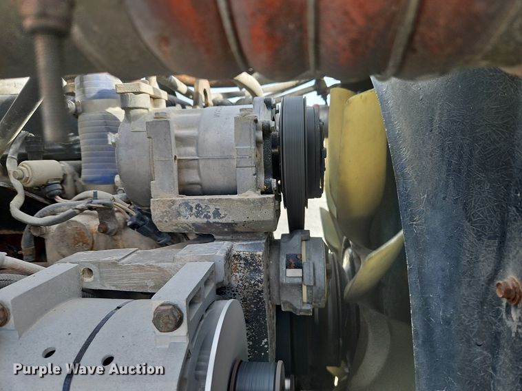 image for item DN7184 2004 Peterbilt  379 semi truck