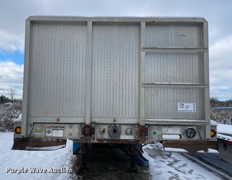 image for item DP0286 2009 Manac  13245C00 drop deck equipment trailer