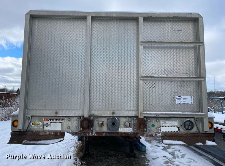 image for item DP0286 2009 Manac  13245C00 drop deck equipment trailer