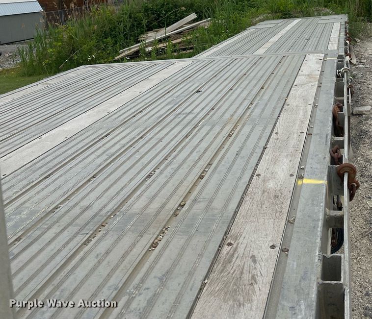 image for item DP0286 2009 Manac  13245C00 drop deck equipment trailer