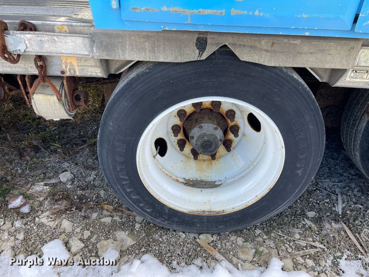 image for item DP0286 2009 Manac  13245C00 drop deck equipment trailer