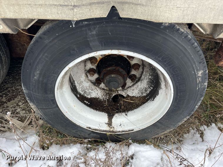 image for item DP0286 2009 Manac  13245C00 drop deck equipment trailer