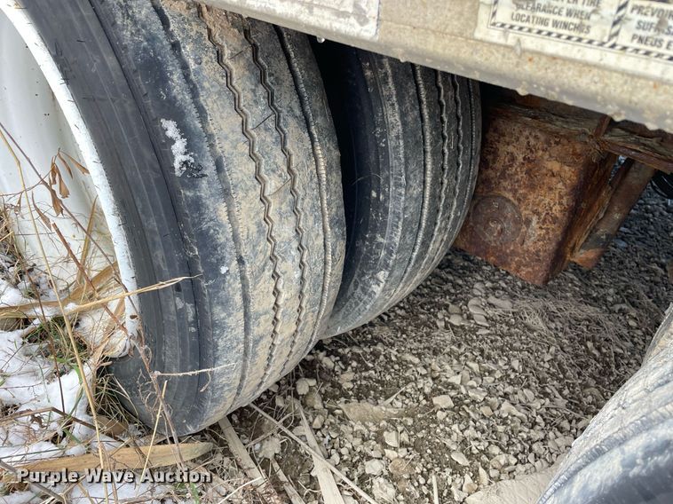 image for item DP0286 2009 Manac  13245C00 drop deck equipment trailer