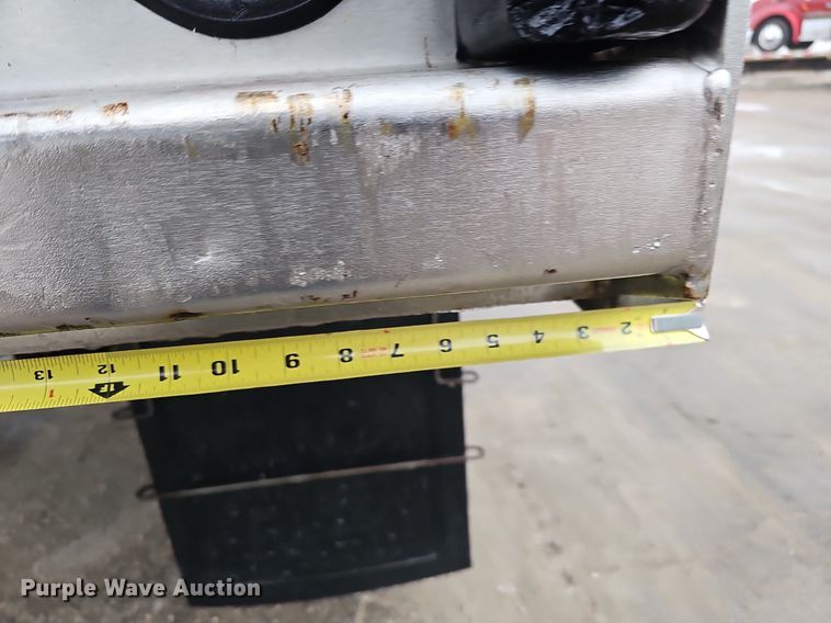 image for item DP0793 1996 Great Dane 7811TZ-1A refrigerated van trailer