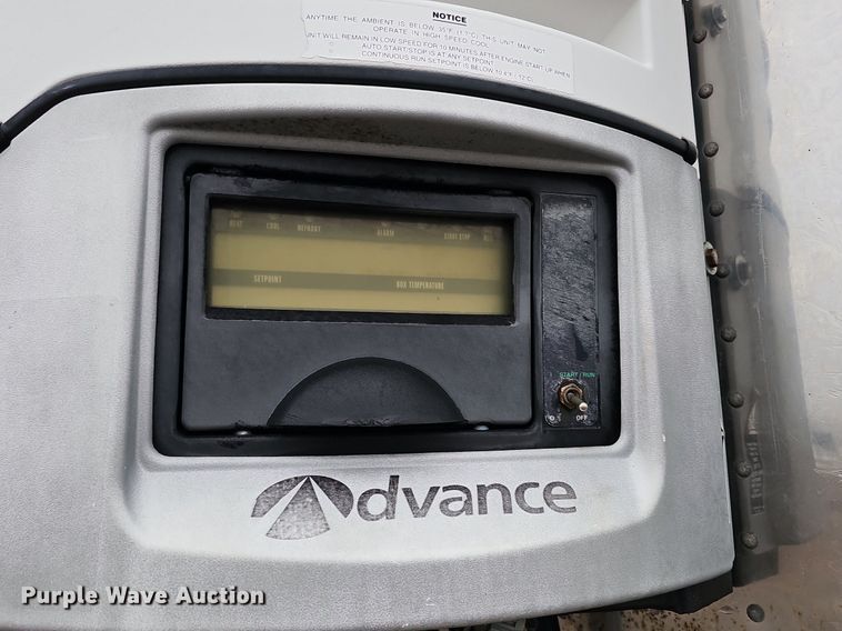 image for item DP0793 1996 Great Dane 7811TZ-1A refrigerated van trailer