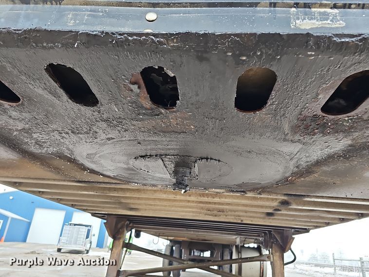 image for item DP0793 1996 Great Dane 7811TZ-1A refrigerated van trailer