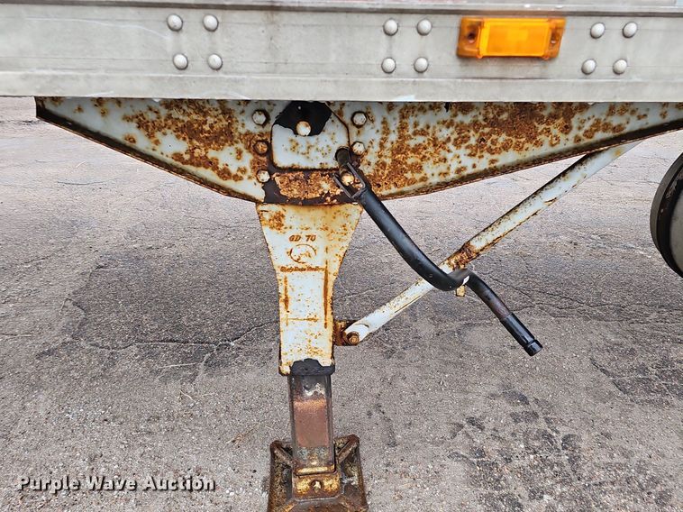 image for item DP0793 1996 Great Dane 7811TZ-1A refrigerated van trailer