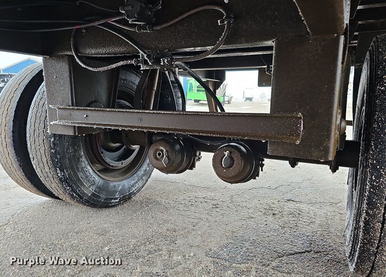 image for item DP0793 1996 Great Dane 7811TZ-1A refrigerated van trailer