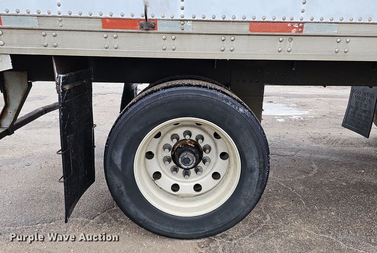 image for item DP0793 1996 Great Dane 7811TZ-1A refrigerated van trailer