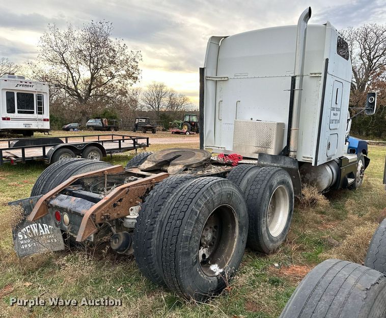 image for item DP3265 2003 Kenworth  T600 semi truck