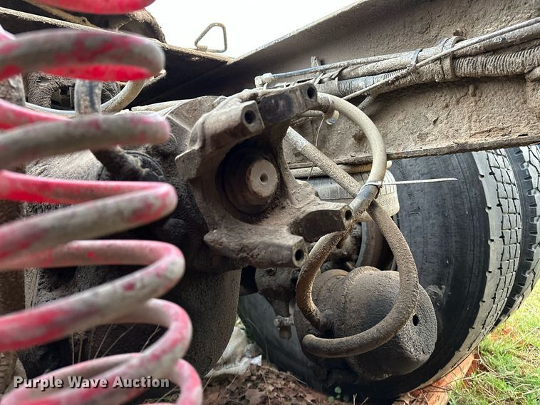 image for item DP3265 2003 Kenworth  T600 semi truck