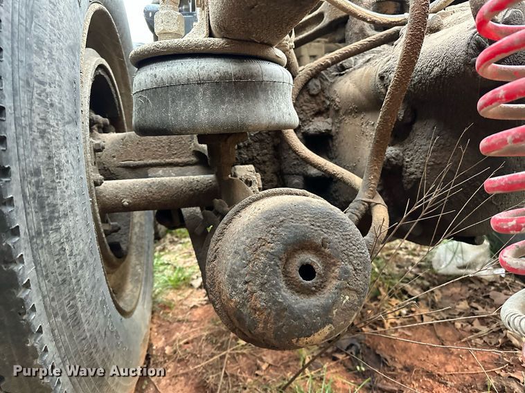 image for item DP3265 2003 Kenworth  T600 semi truck