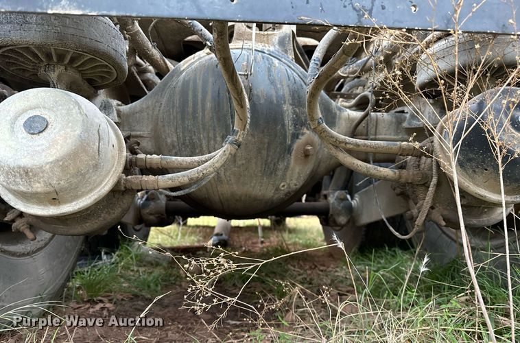 image for item DP3265 2003 Kenworth  T600 semi truck