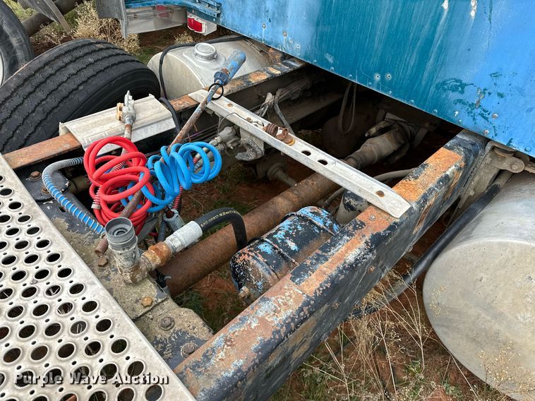 image for item DP3266 1993 Kenworth  W900 semi truck