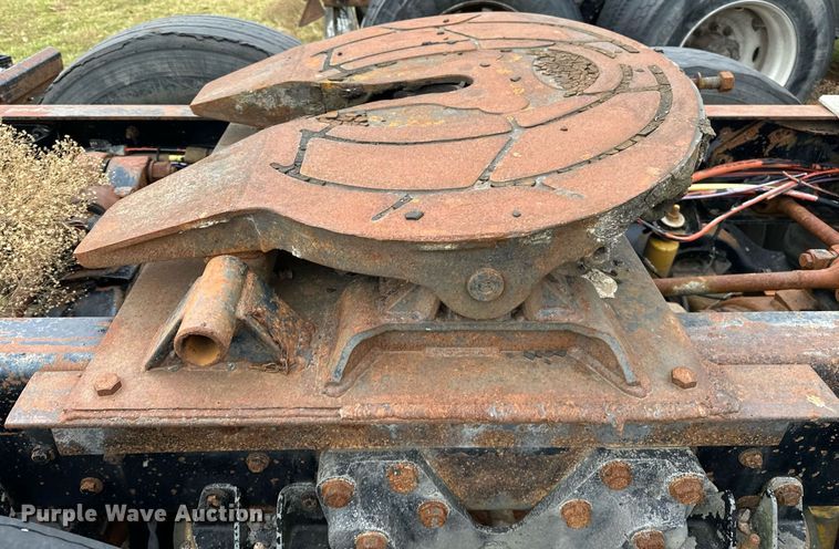 image for item DP3266 1993 Kenworth  W900 semi truck