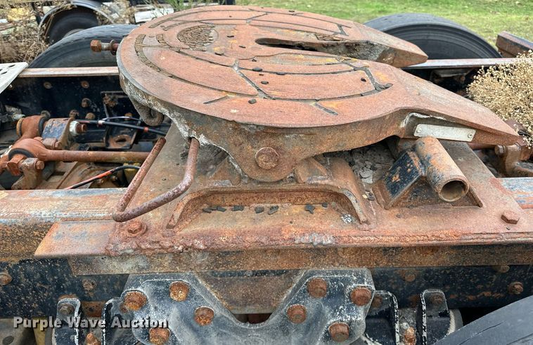 image for item DP3266 1993 Kenworth  W900 semi truck