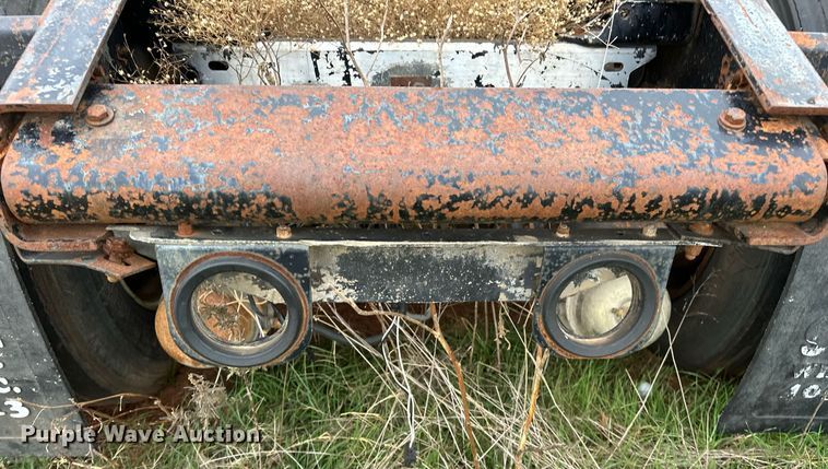 image for item DP3266 1993 Kenworth  W900 semi truck