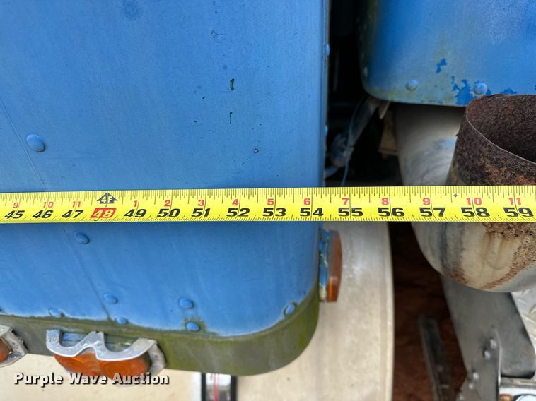 image for item DP3266 1993 Kenworth  W900 semi truck