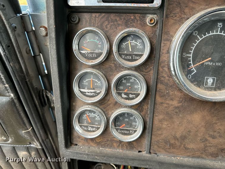 image for item DP3266 1993 Kenworth  W900 semi truck