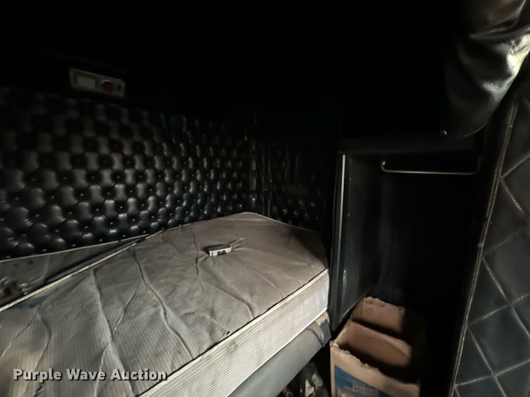 image for item DP3266 1993 Kenworth  W900 semi truck