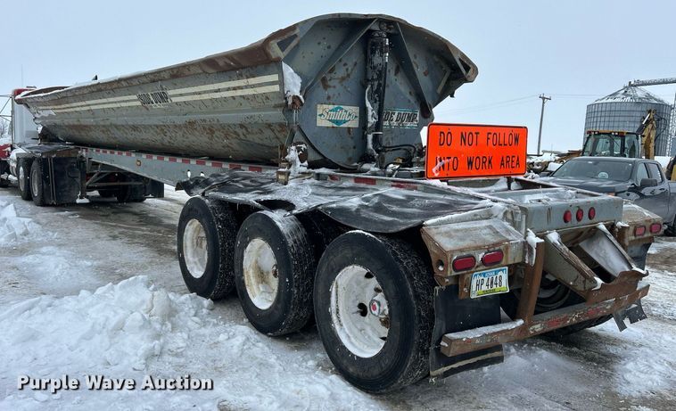 image for item DQ1082 1999 Smith Co. SC3000 side dump trailer