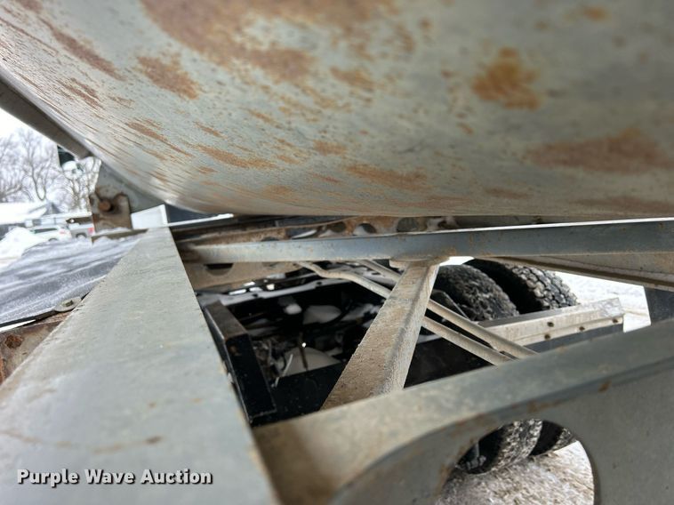 image for item DQ1082 1999 Smith Co. SC3000 side dump trailer