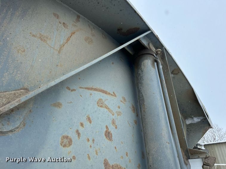 image for item DQ1082 1999 Smith Co. SC3000 side dump trailer