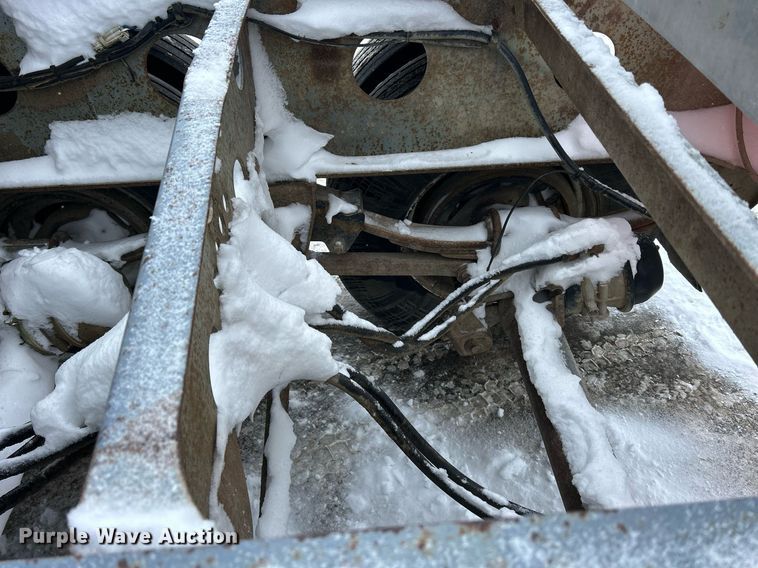 image for item DQ1082 1999 Smith Co. SC3000 side dump trailer