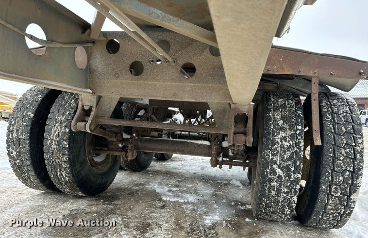 image for item DQ1082 1999 Smith Co. SC3000 side dump trailer