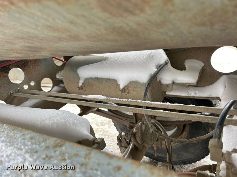 image for item DQ1082 1999 Smith Co. SC3000 side dump trailer