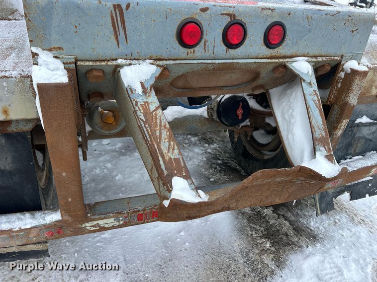 image for item DQ1082 1999 Smith Co. SC3000 side dump trailer