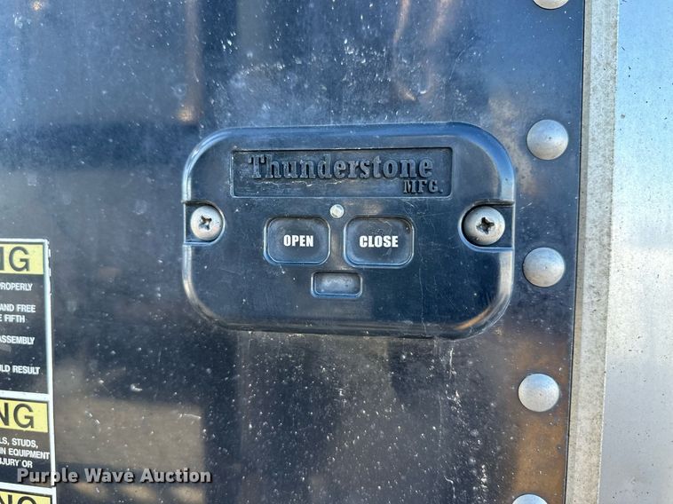 image for item EK9910 2016 Timpte grain trailer