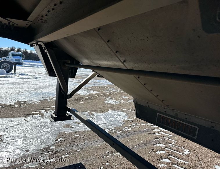 image for item EK9910 2016 Timpte grain trailer