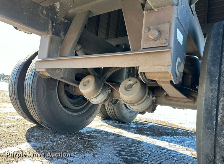 image for item EK9910 2016 Timpte grain trailer